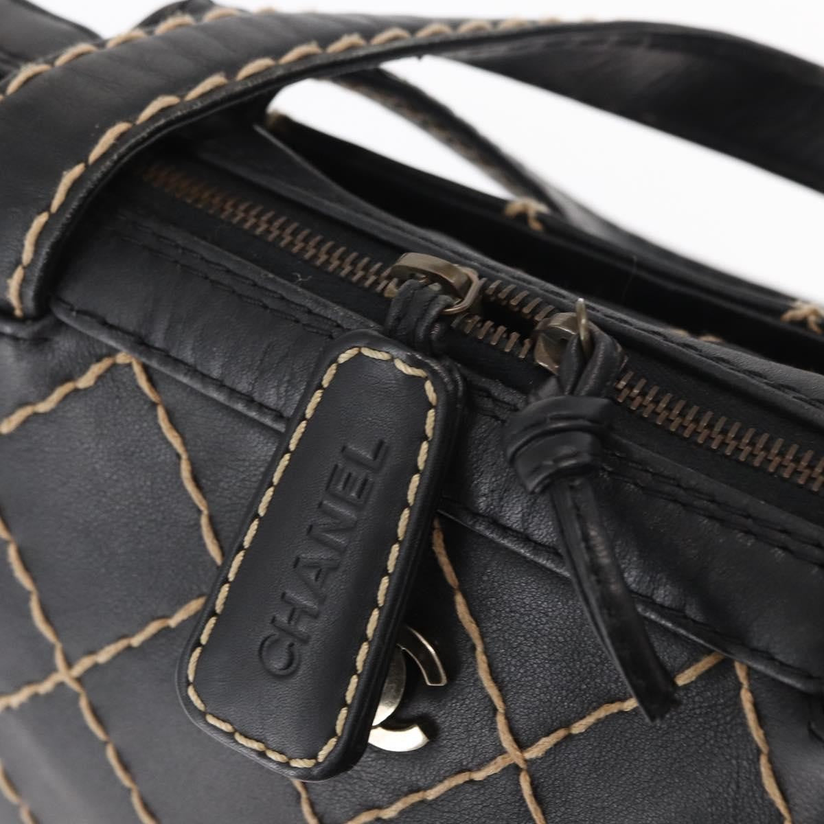 Chanel Surpique Zip Around Satchel Quilted Leather Black Leather Handbag (Pre-Owned)