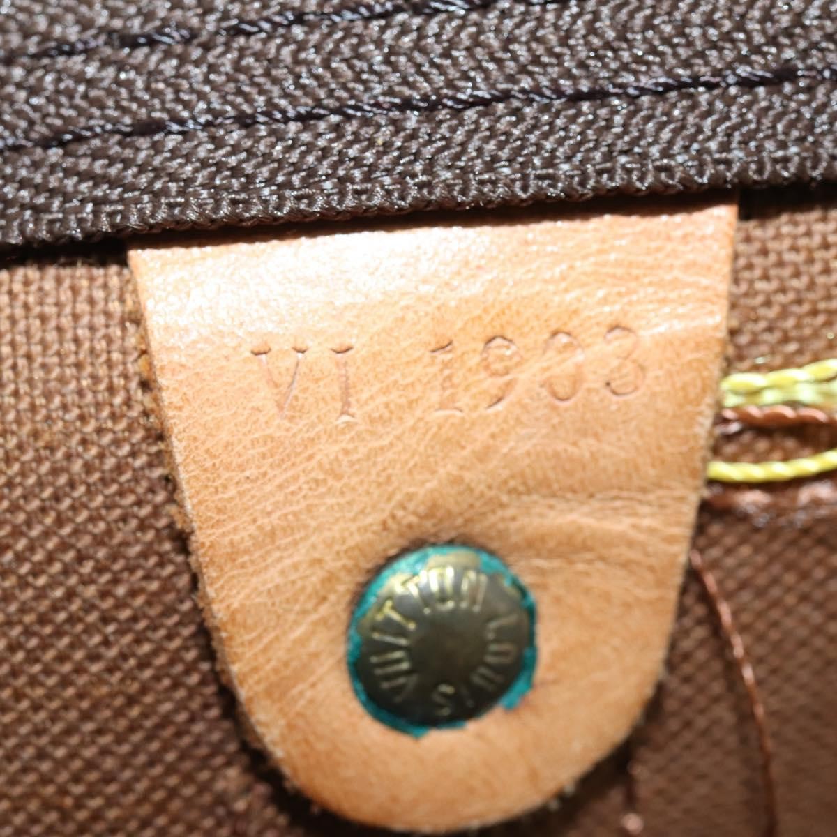 Louis Vuitton Keepall Bag Monogram Canvas Brown Canvas Travel Bag Bag (Pre-Owned)