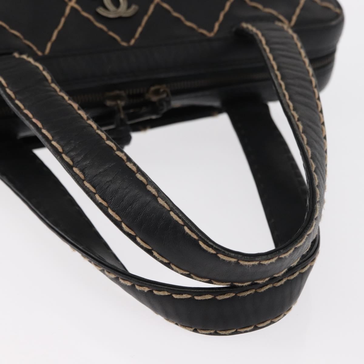 Chanel Surpique Zip Around Satchel Quilted Leather Black Leather Handbag (Pre-Owned)