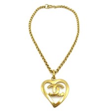 Chanel Cc Heart Pendant Necklace Metal Gold Gold_Plated Necklace Jewelry (Pre-Owned)